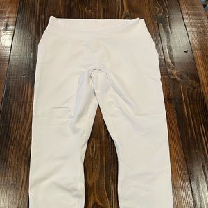 White Fabletics Leggings XL